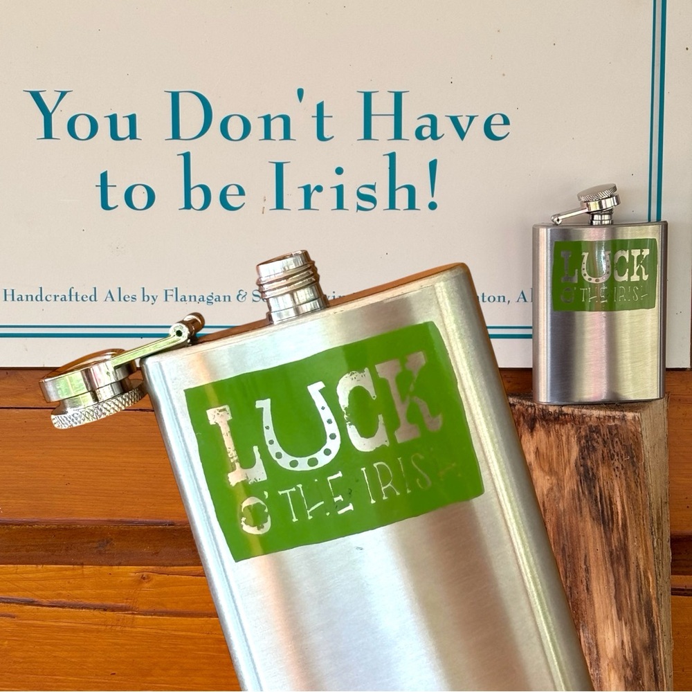 👛(ANY 2/$35) NWOT 4 oz.Stainless Steel Alcohol/Whiskey/Spirits Flask Irish Motif